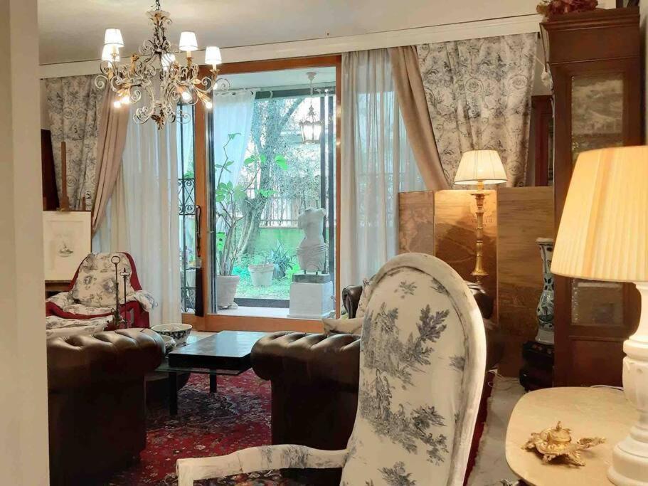 ססטו פיורנטינו La Villa Bianca - Appartamento In Villa מראה חיצוני תמונה