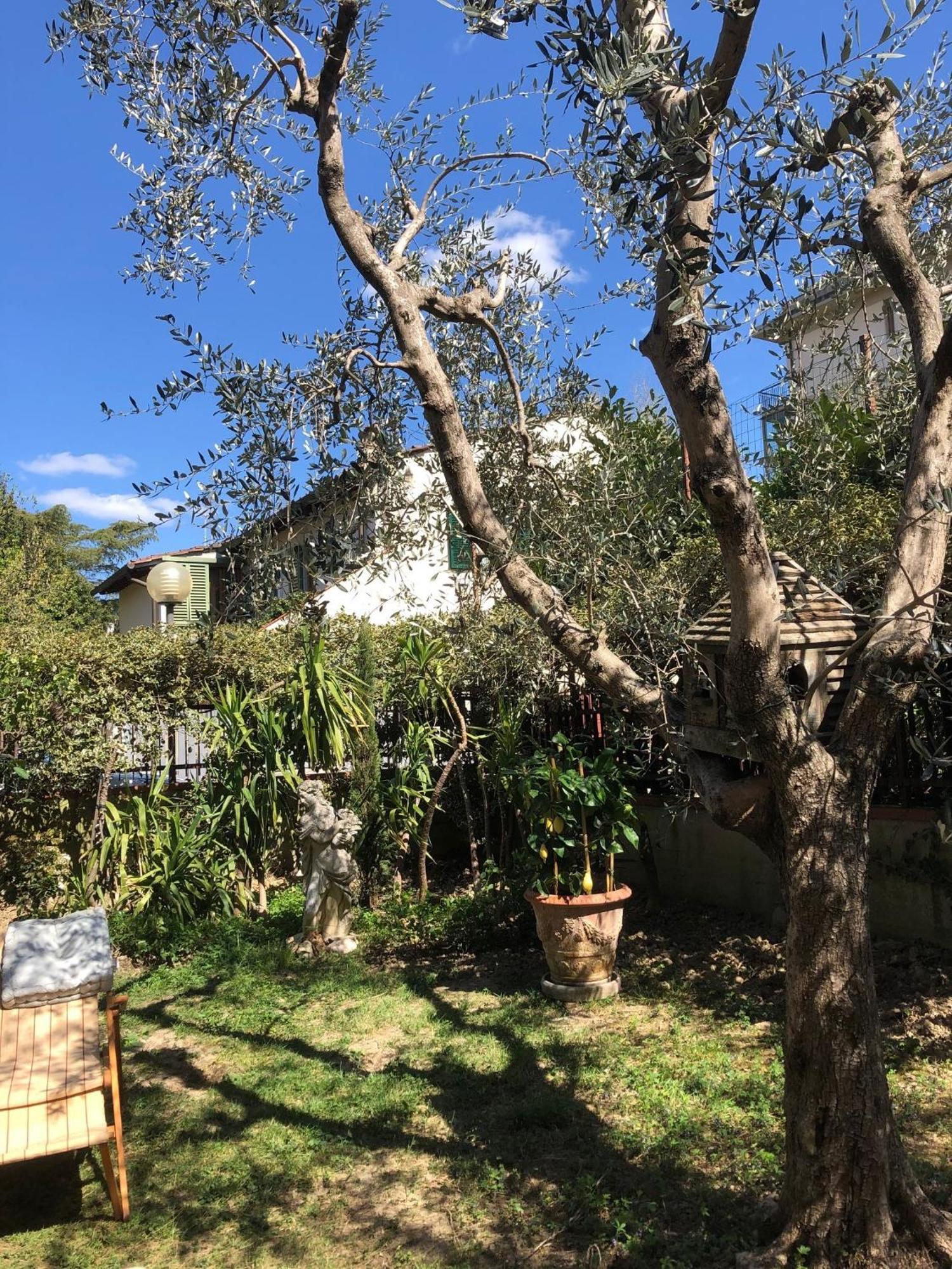 ססטו פיורנטינו La Villa Bianca - Appartamento In Villa מראה חיצוני תמונה